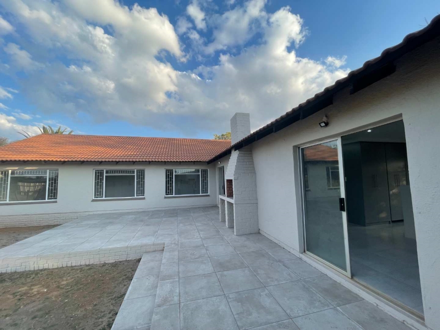 4 Bedroom Property for Sale in Fichardt Park Free State